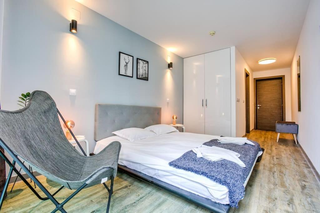 Splendor 3 Bedroom Flat In Silver Mountain Poiana Brasov Exterior foto